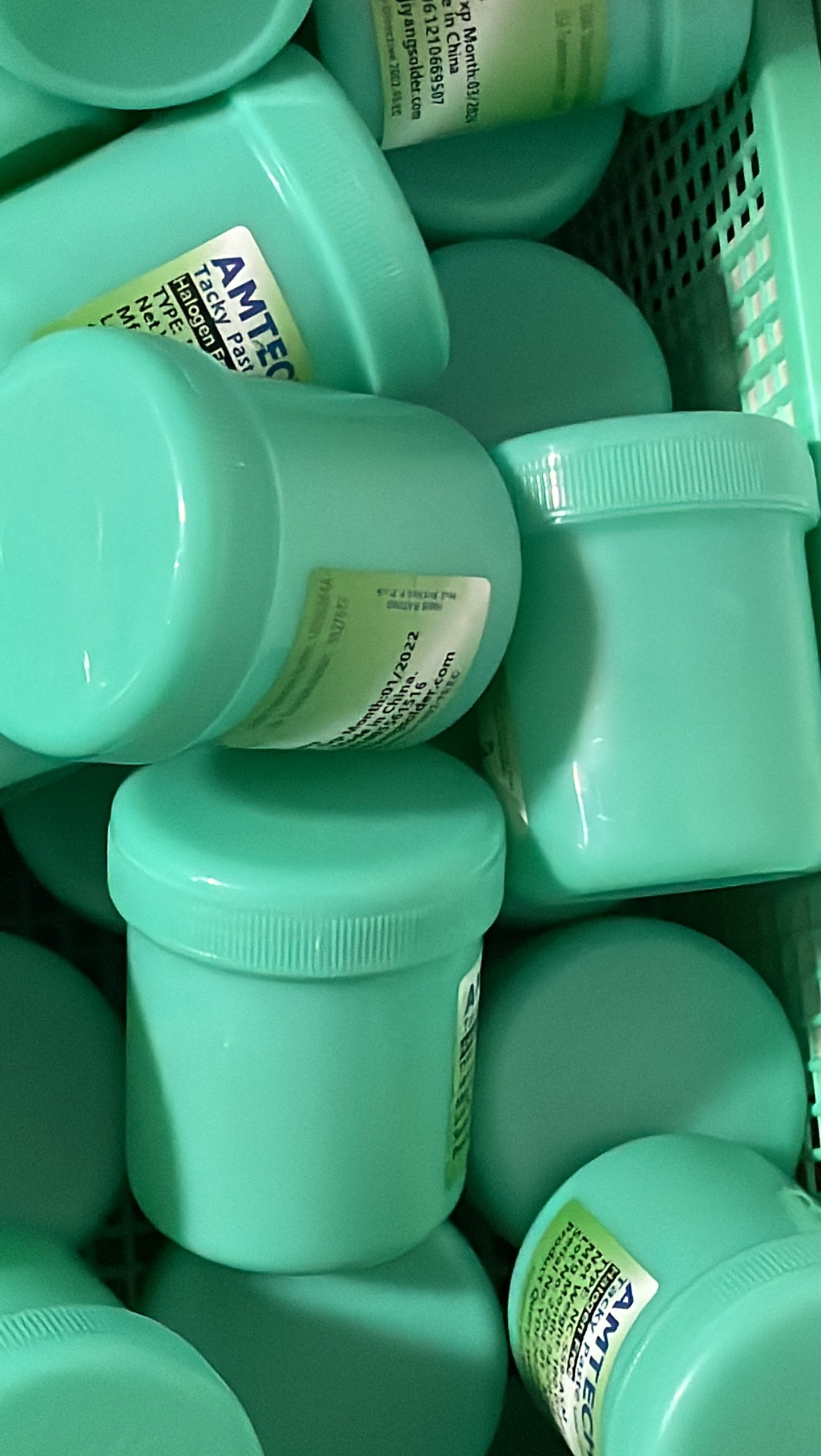 NHỰA THÔNG KHÔNG KHÓI ( AMETECH NC-559 ) XANH NHẠT