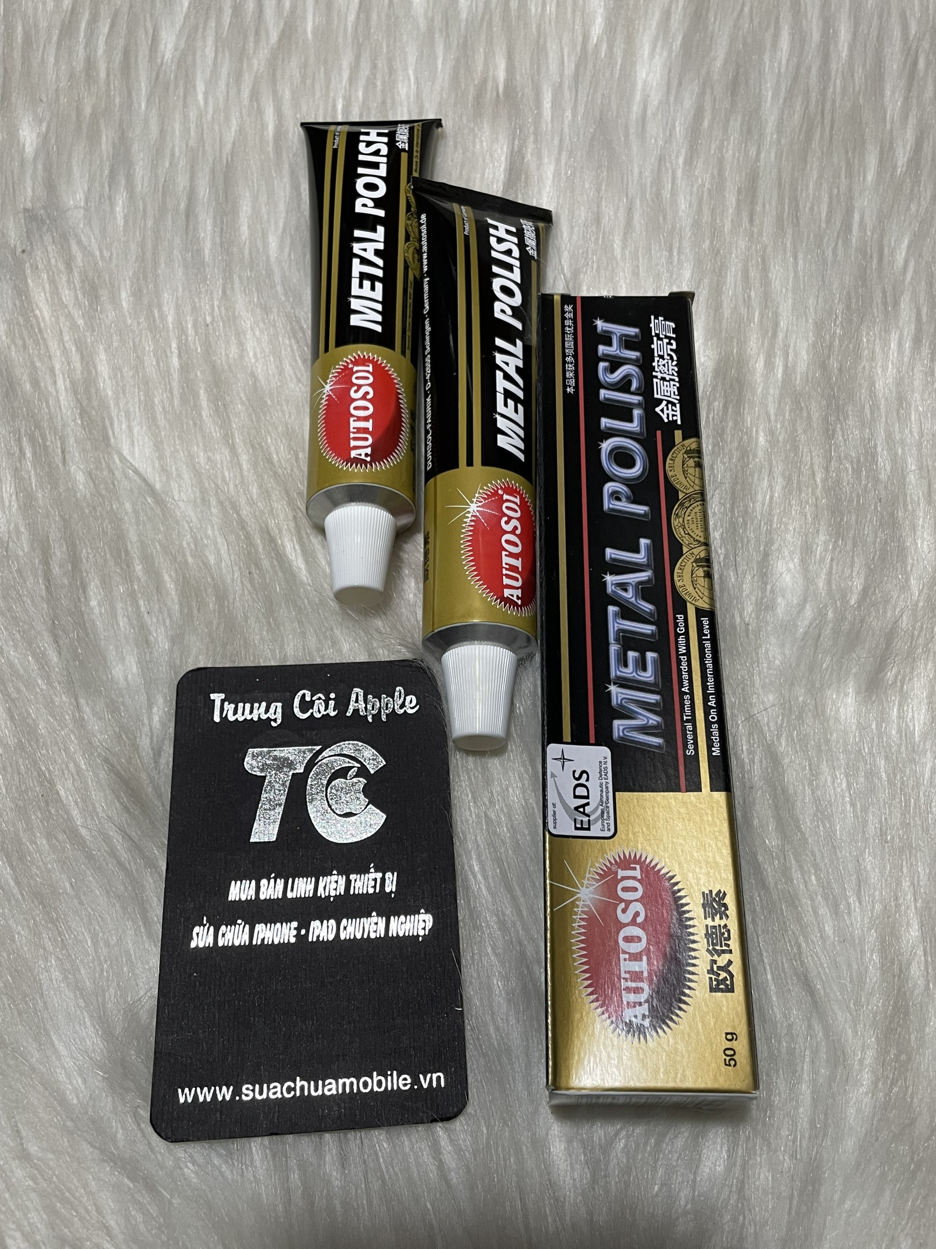 KEM ĐÁNH BÓNG SƯỜNG IPHONE(METAL POLISH50G)