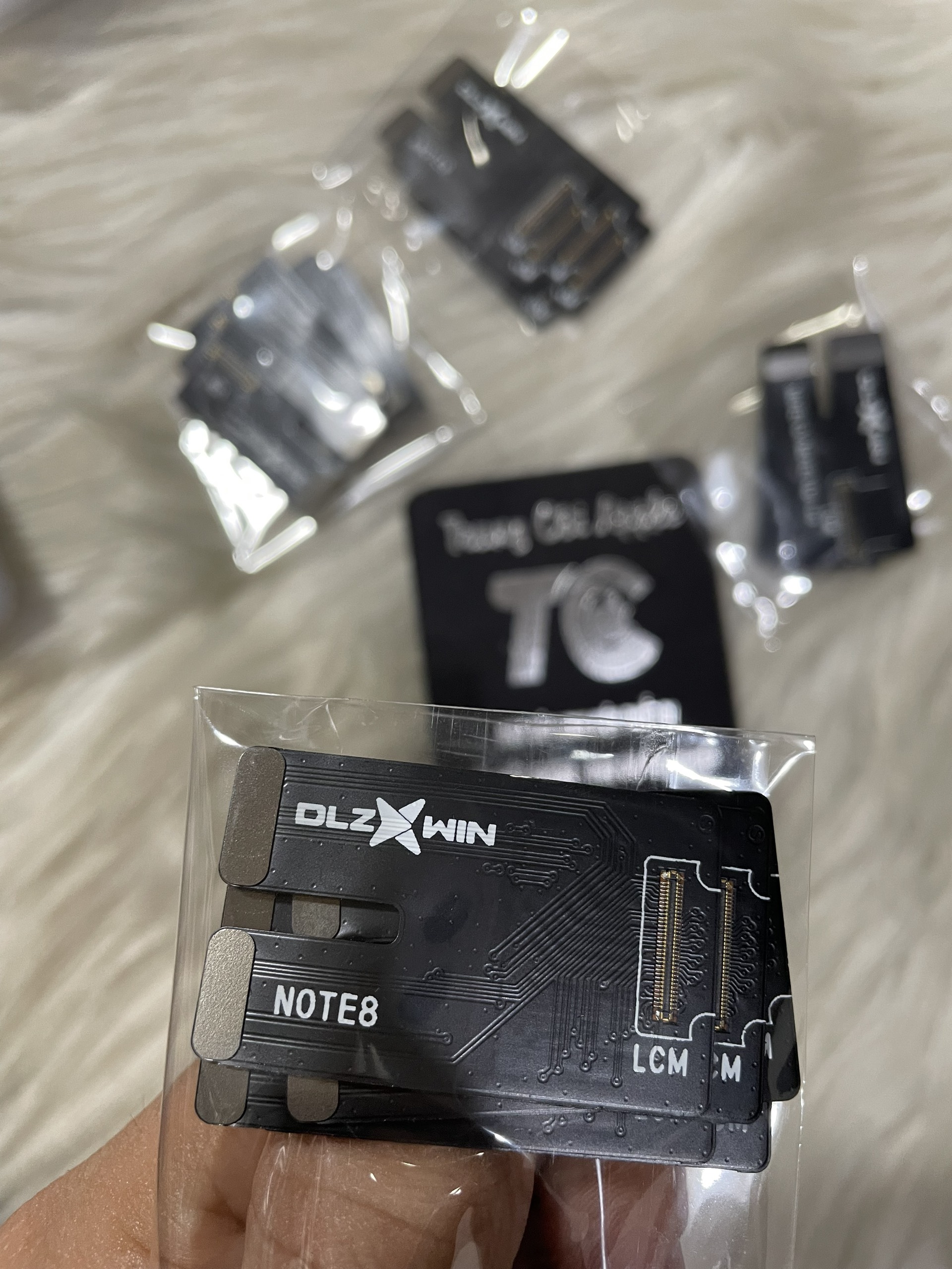 CÁP TEST MÀN SAMSUNG NOTE8(BOX S300)